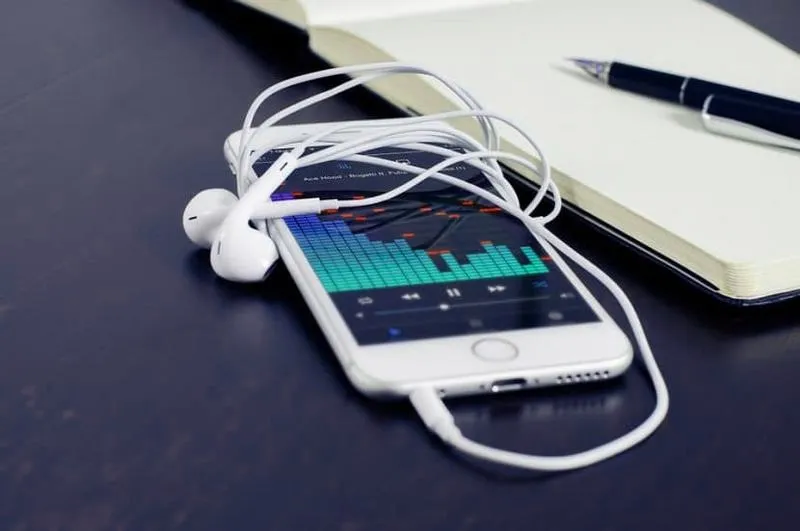 Jak ściągać muzykę na iPhone? Przewodnik dla użytkowników