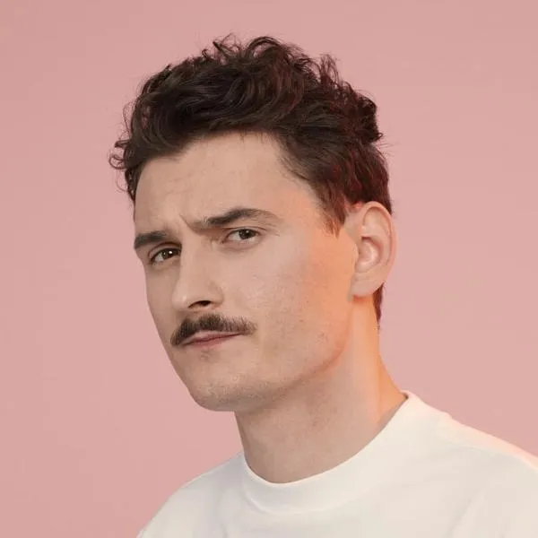 Stylizacja na koncert podsiadło – co warto założyć, by zabłysnąć?